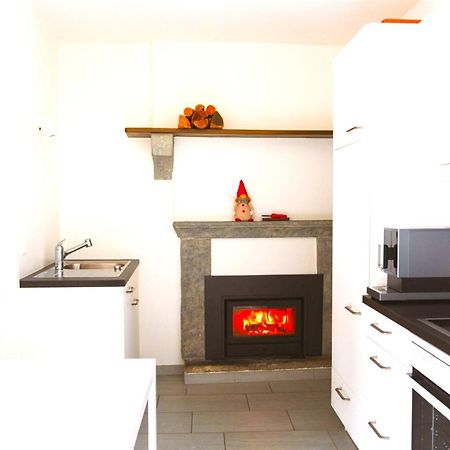 Rustico In Pietra Villa Brissago Exterior photo